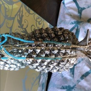 Like new Chloe and Isabel necklace